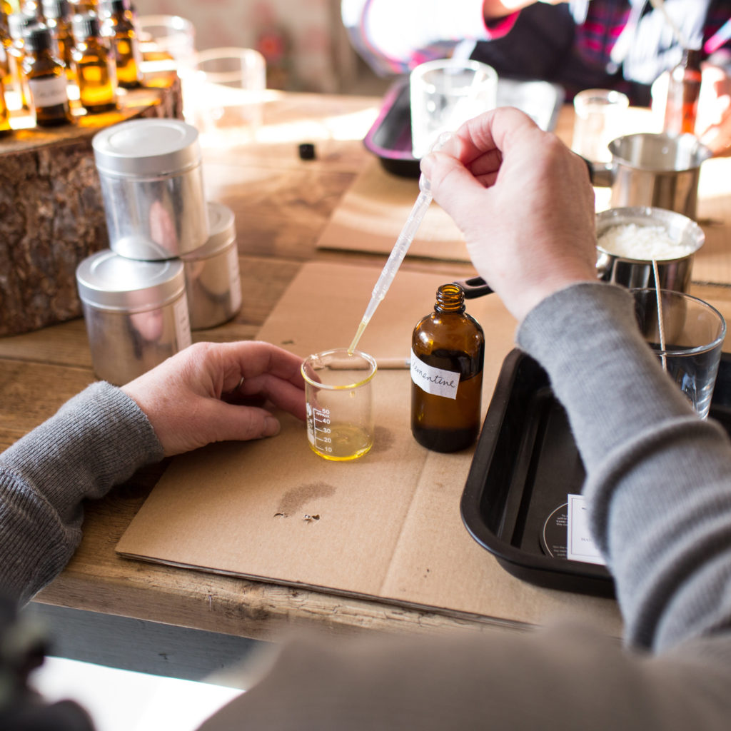 business candle making one to one Can to Candle